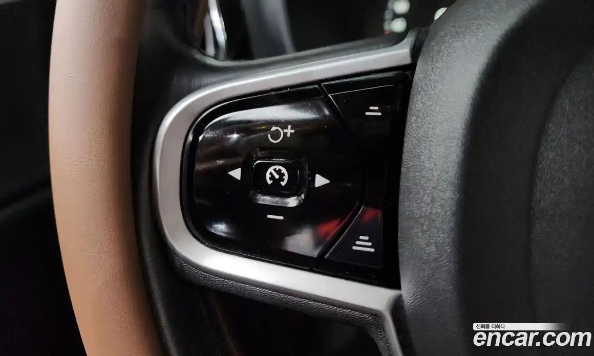 Volvo S60 2020 2.0 автомат (гидро), фото 23