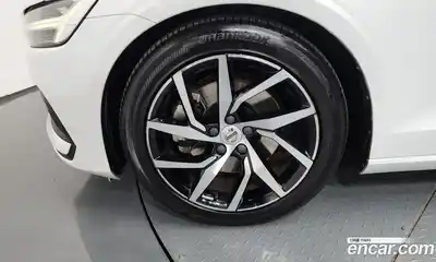 Volvo S60 2020 2.0 автомат (гидро), миниатюра 5