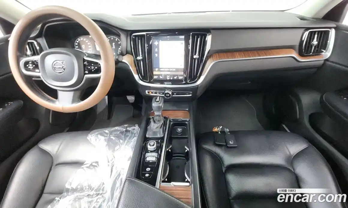 Volvo S60 2020 2.0 автомат (гидро), фото 10