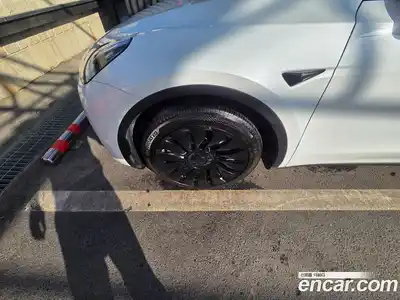 Tesla Model Y 2022 гидро, миниатюра 4