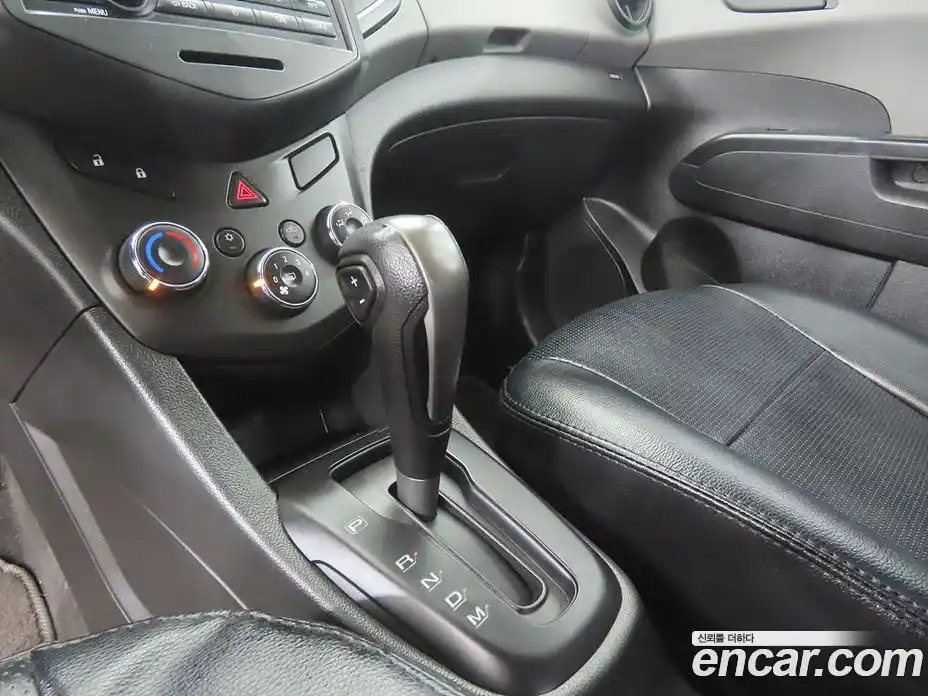 Chevrolet Aveo 2015 1.4 гидро, фото 11