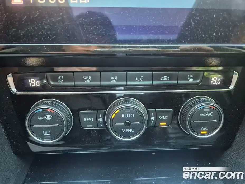 Volkswagen Passat 2018 2.0 автомат (гидро), фото 15