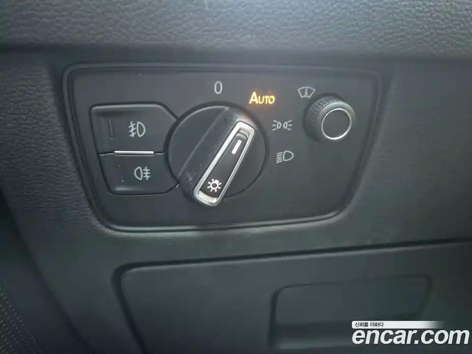 Volkswagen Passat 2018 2.0 автомат (гидро), фото 7