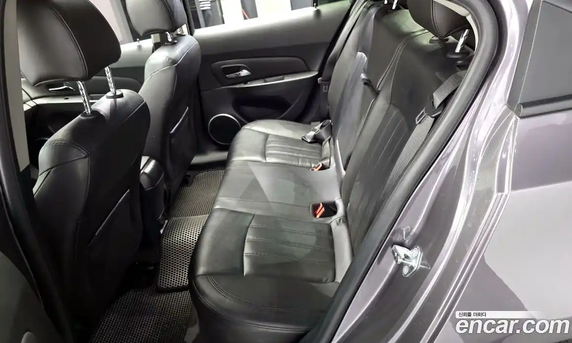 Chevrolet Cruze 2012 1.8 автомат (гидро), фото 11