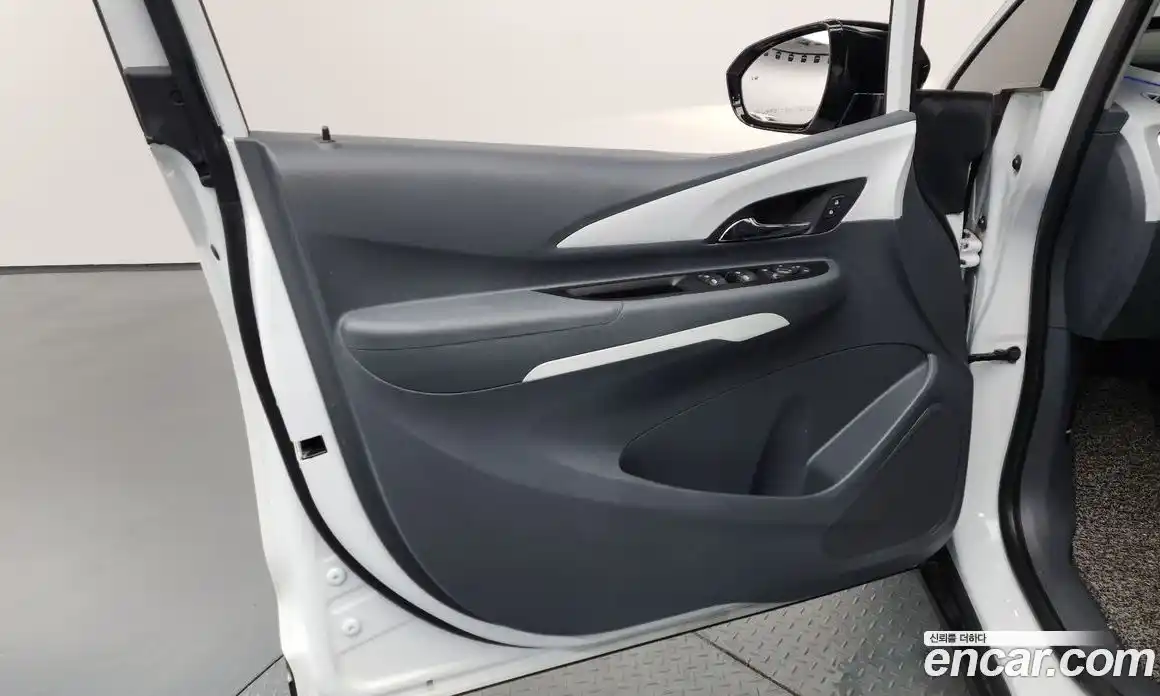 Chevrolet Bolt EV 2020 0.2 гидро, фото 14