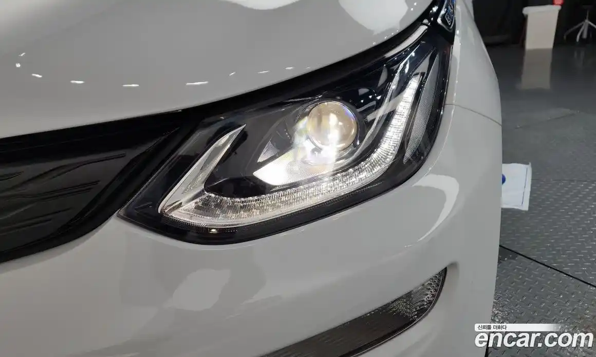 Chevrolet Bolt EV 2020 0.2 гидро, фото 8
