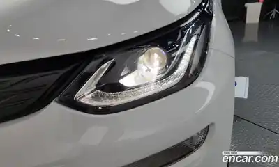 Chevrolet Bolt EV 2020 0.2 гидро, миниатюра 8