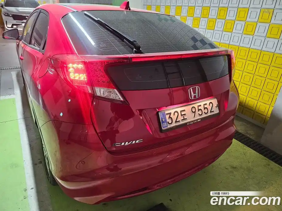 Honda Civic 2013 1.8 автомат (гидро), фото 8