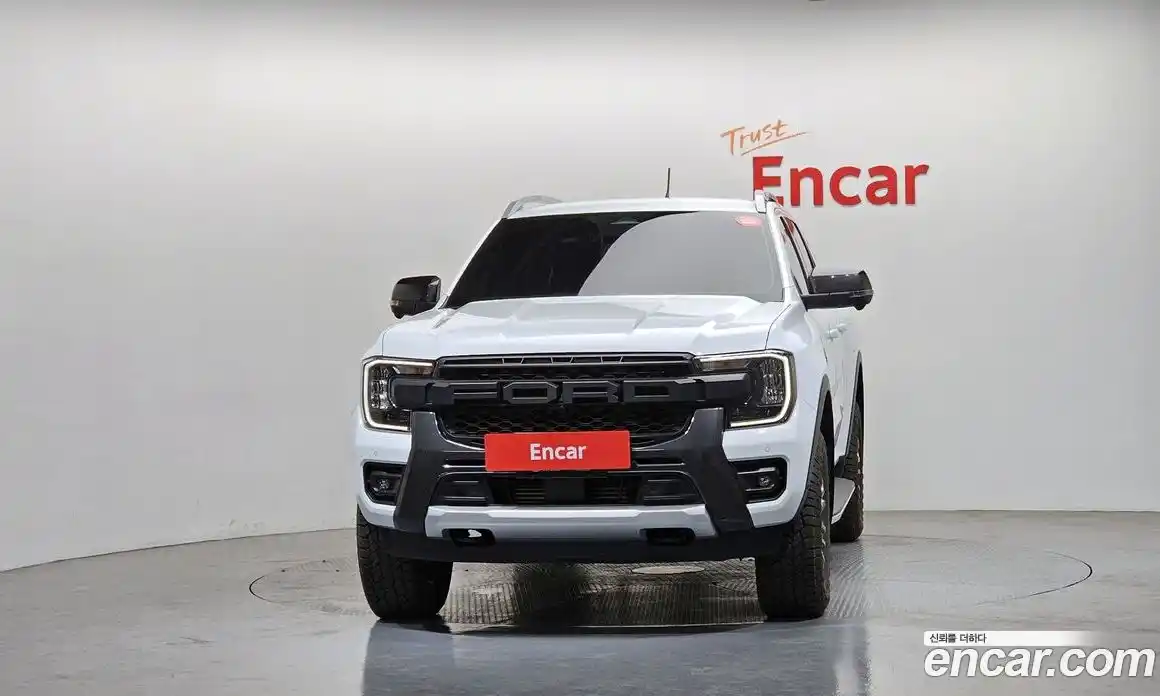 Ford Ranger 2023 2.0 автомат (гидро), фото 3