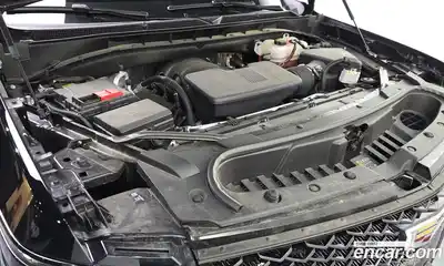 Cadillac Escalade 2025 6.2 гидро, миниатюра 6