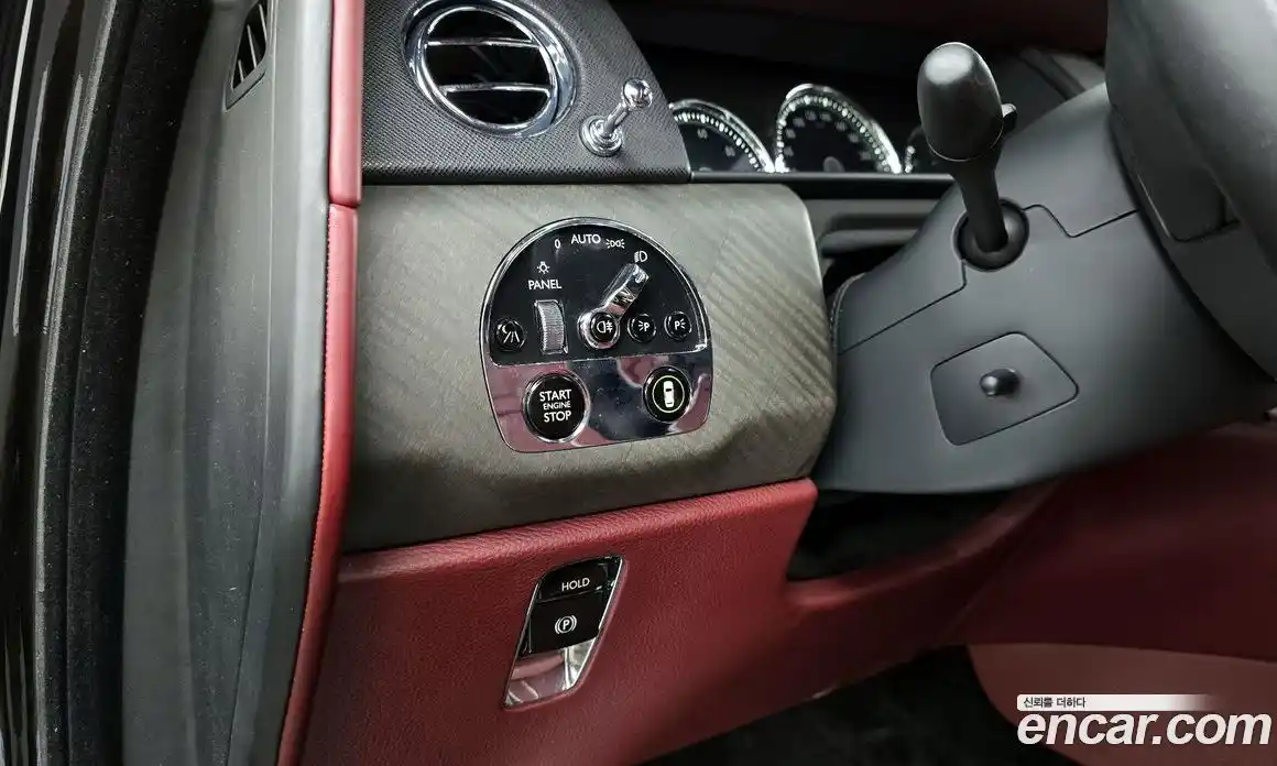 Rolls-Royce Cullinan 2019 6.7 гидро, фото 16