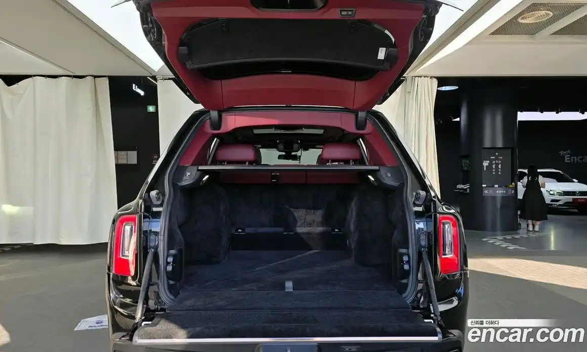 Rolls-Royce Cullinan 2019 6.7 гидро, фото 20