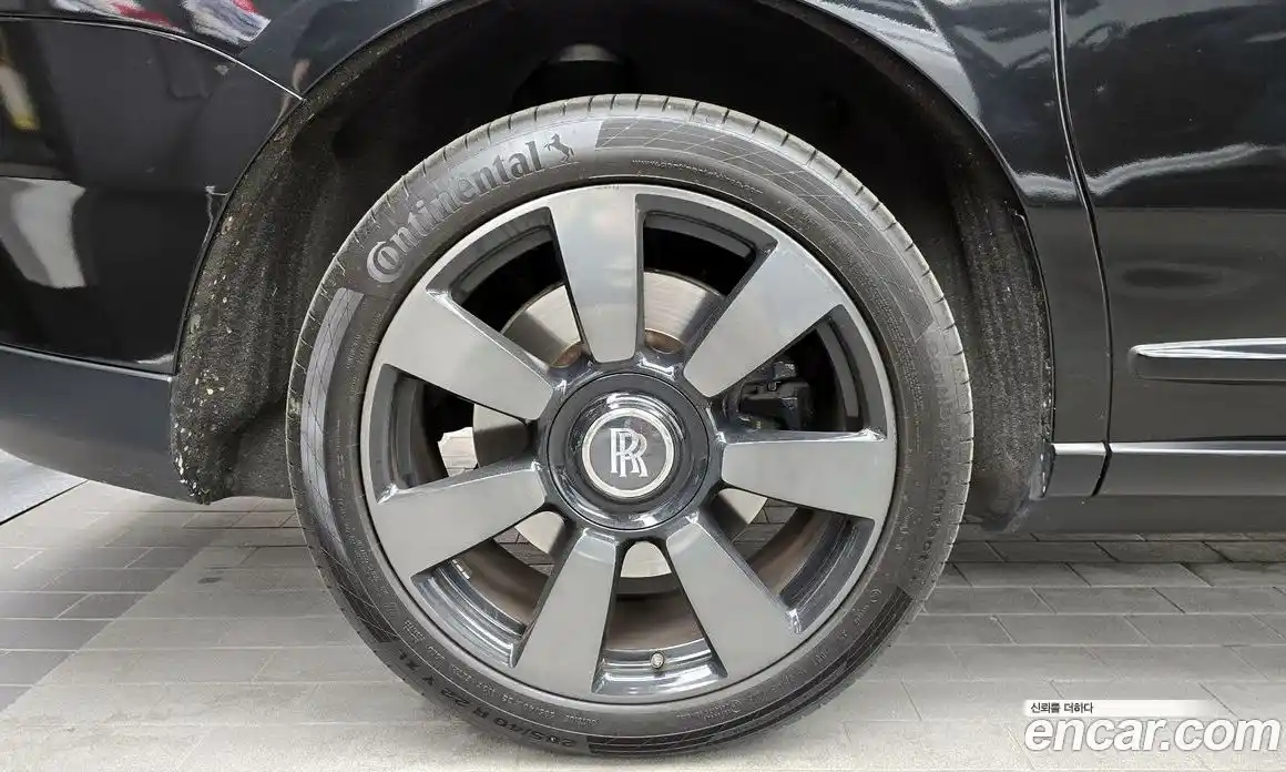 Rolls-Royce Cullinan 2019 6.7 гидро, фото 5
