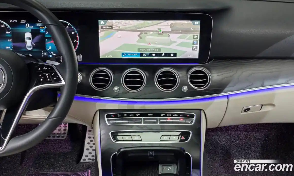 Mercedes-Benz E-Class 2023 2.0 гидро, фото 20