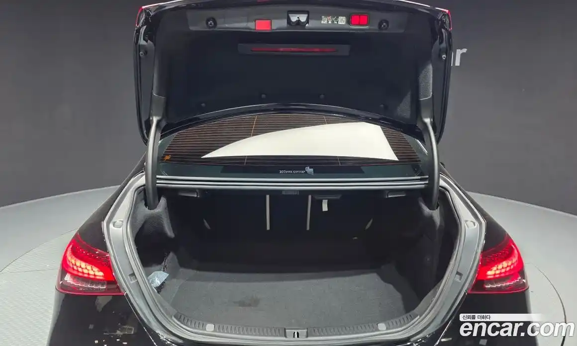 Mercedes-Benz E-Class 2023 2.0 гидро, фото 26