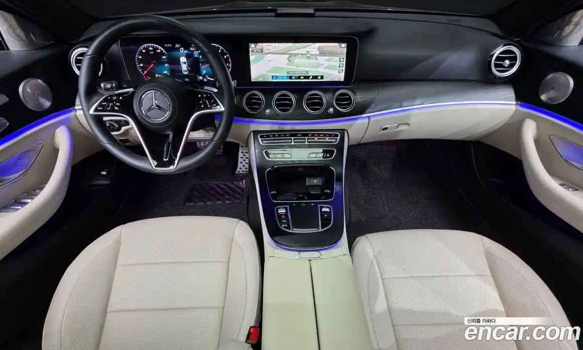 Mercedes-Benz E-Class 2023 2.0 гидро, фото 10