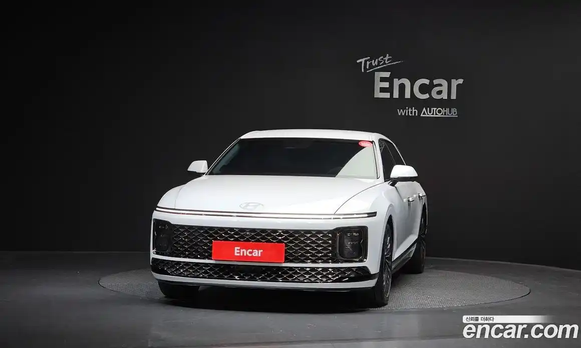 Hyundai Grandeur 2025 1.6 автомат (гидро), фото 3
