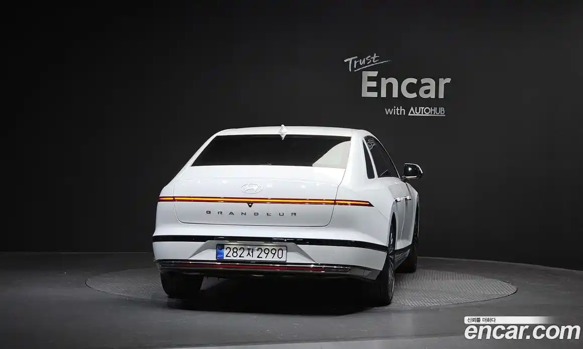 Hyundai Grandeur 2025 1.6 автомат (гидро), фото 4