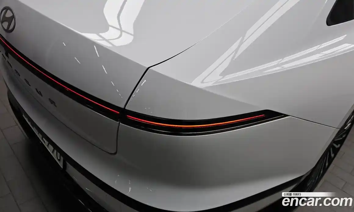 Hyundai Grandeur 2025 1.6 автомат (гидро), фото 9