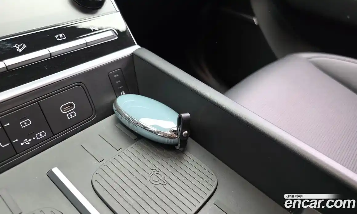 Hyundai Santa Fe 2024 2.5 гидро, фото 28