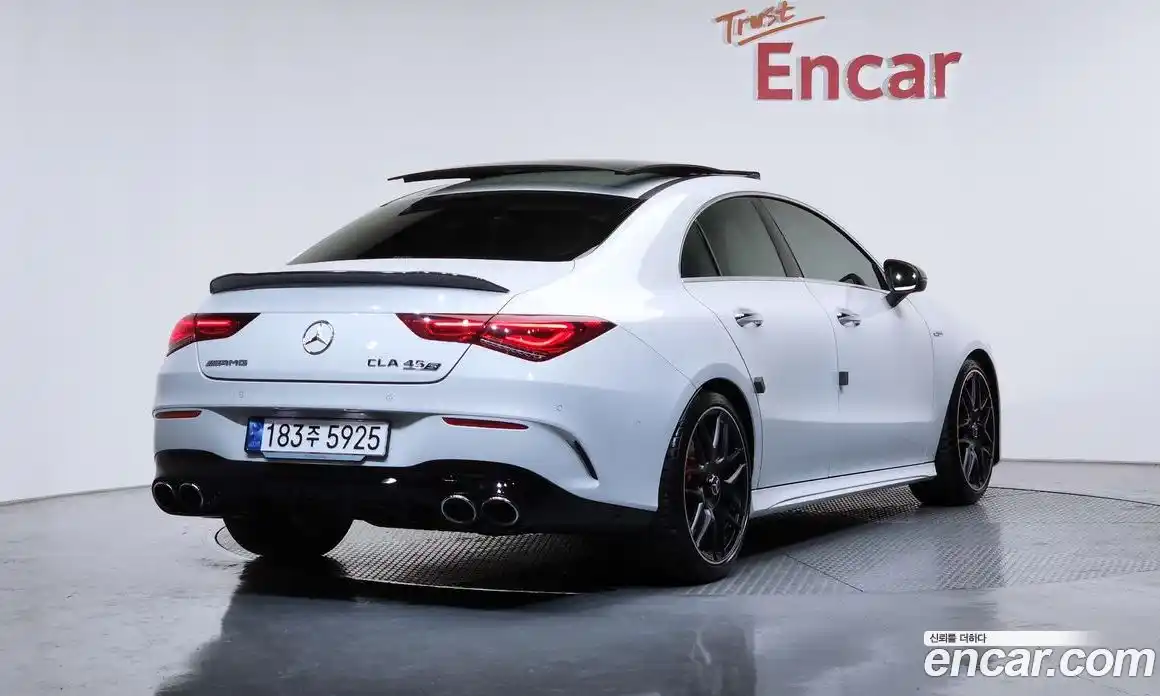 Mercedes-Benz CLA-Class 2023 2.0 гидро, фото 2