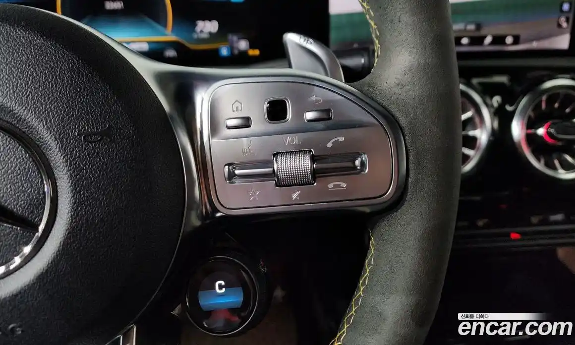 Mercedes-Benz CLA-Class 2023 2.0 гидро, фото 22