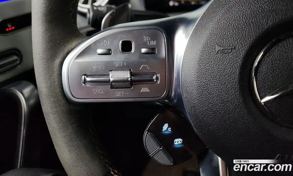 Mercedes-Benz CLA-Class 2023 2.0 гидро, фото 23