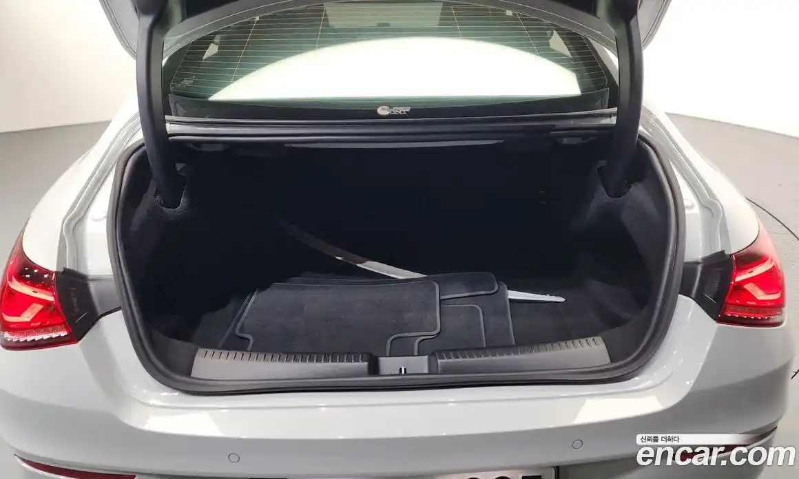 Mercedes-Benz CLA-Class 2023 2.0 гидро, фото 25