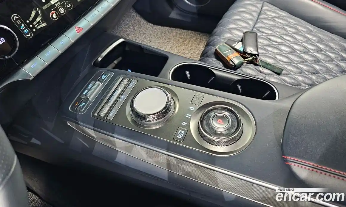 Genesis GV70 2021 2.5 гидро, фото 12