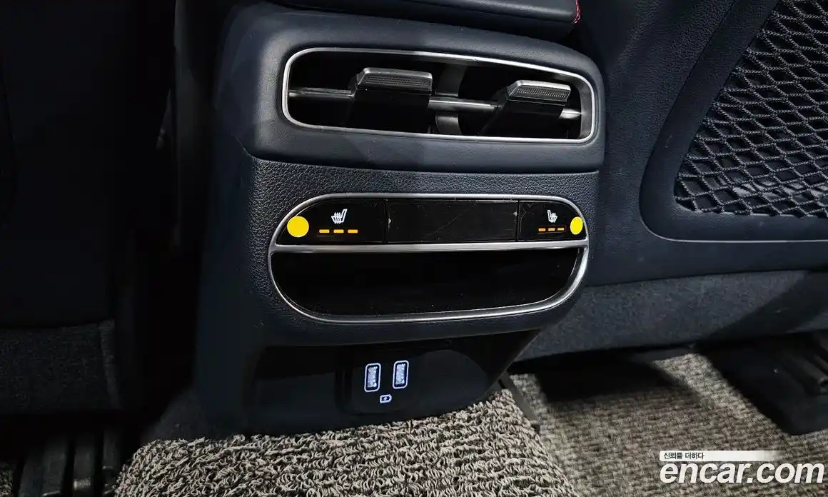 Genesis GV70 2021 2.5 гидро, фото 24