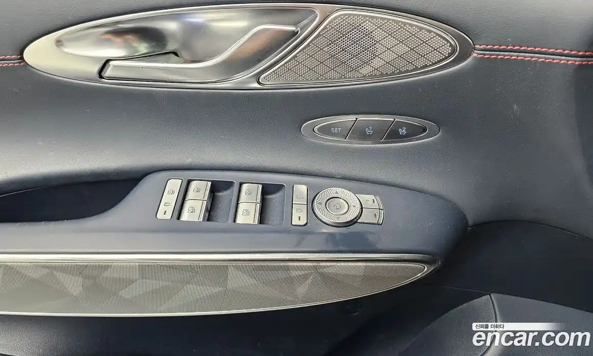 Genesis GV70 2021 2.5 гидро, фото 28