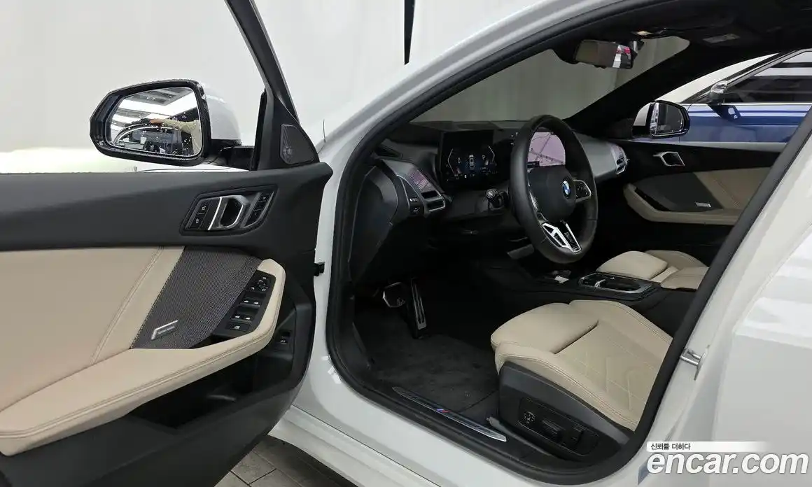 BMW 1-Series 2025 2.0 гидро, фото 13