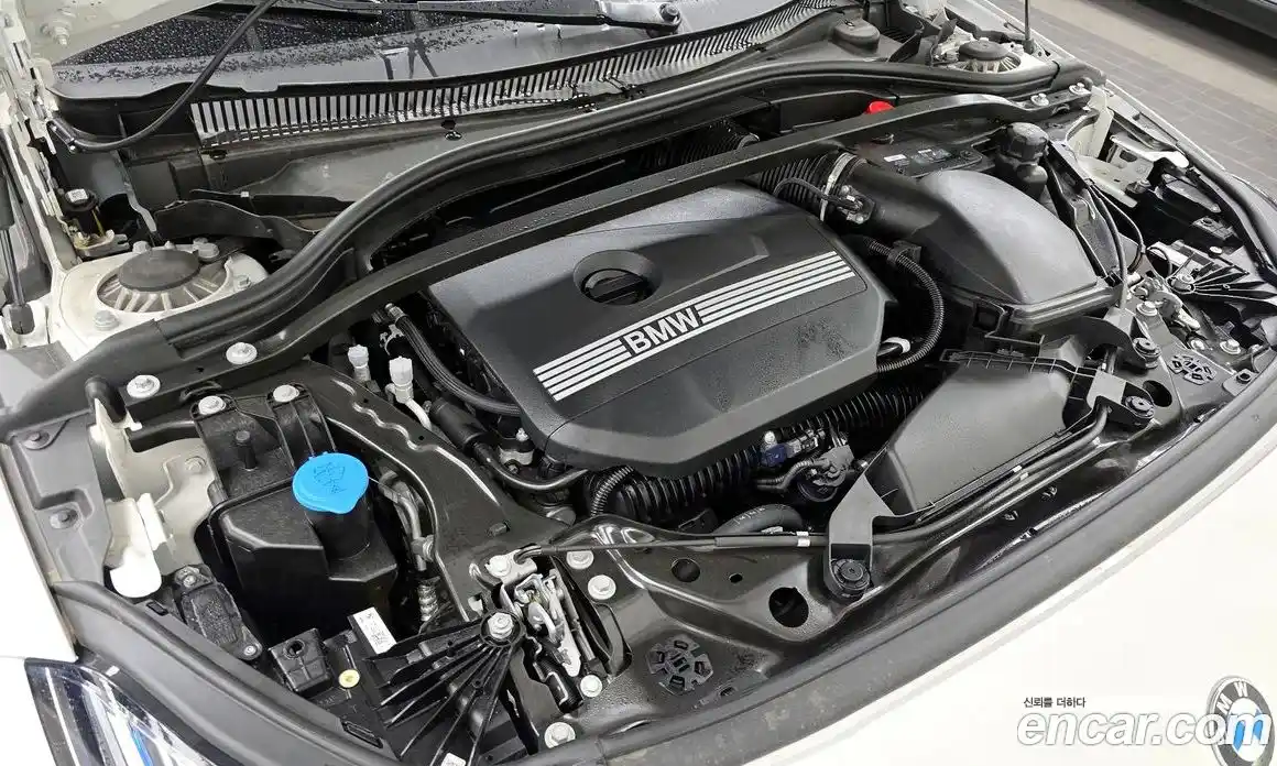 BMW 1-Series 2025 2.0 гидро, фото 6