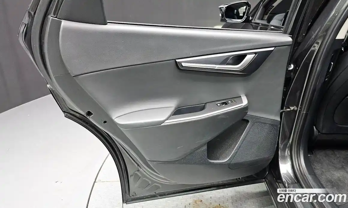 Kia EV6 2022 0.1 гидро, фото 15