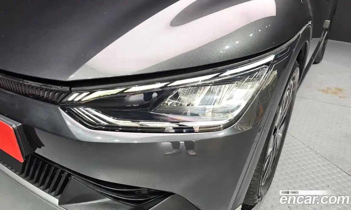 Kia EV6 2022 0.1 гидро, фото 8
