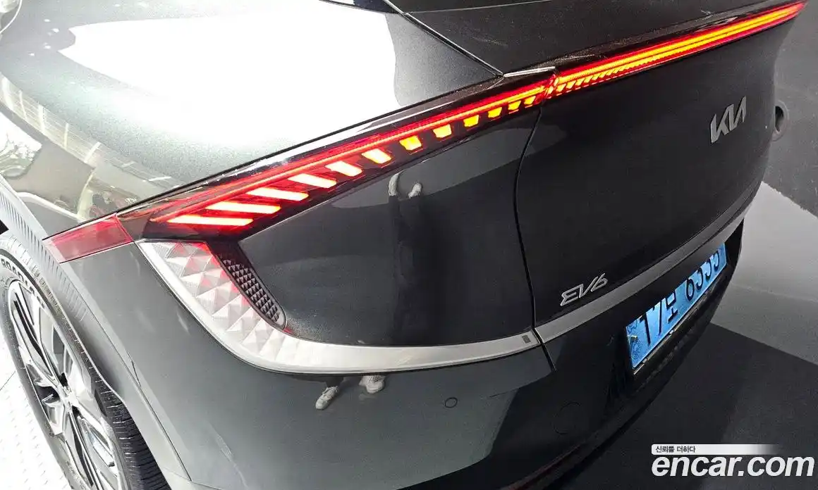 Kia EV6 2022 0.1 гидро, фото 9