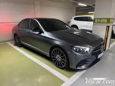 Mercedes-Benz E-Class 2023 2.0 гидро, миниатюра 2