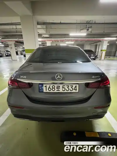 Mercedes-Benz E-Class 2023 2.0 гидро, миниатюра 5