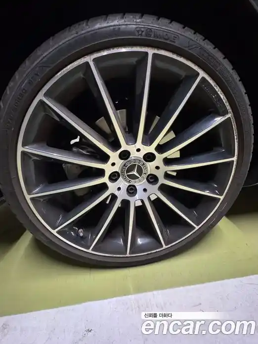 Mercedes-Benz E-Class 2023 2.0 гидро, фото 9