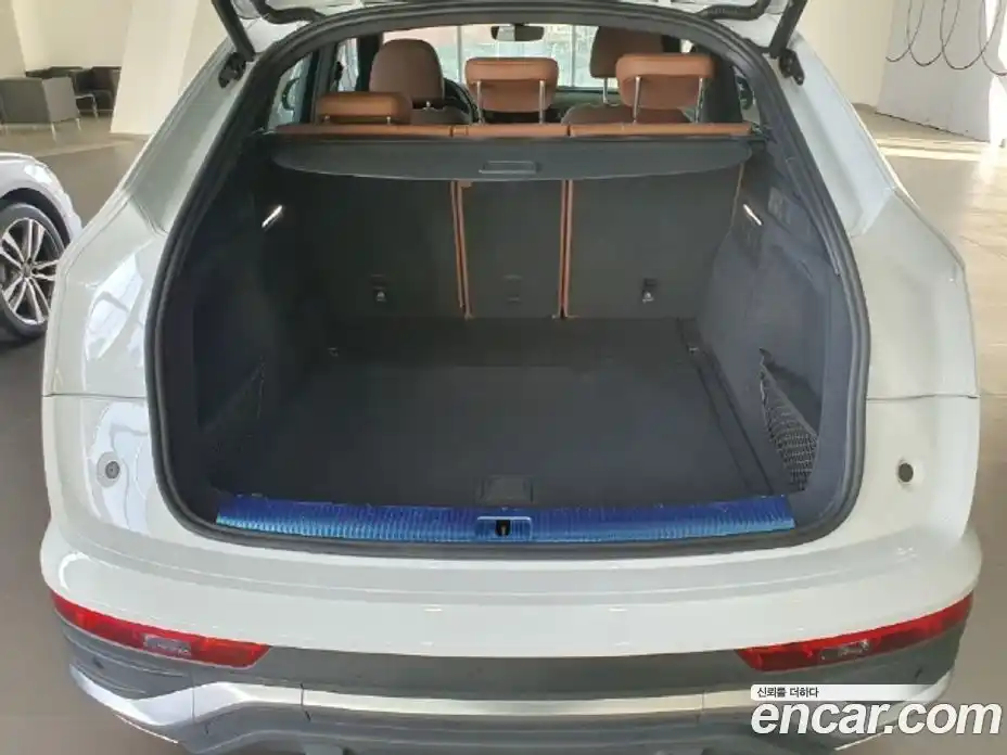 Audi Q5 2023 2.0 гидро, фото 19