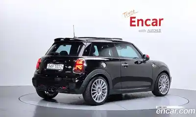Mini Cooper 2019 2.0 автомат (гидро), миниатюра 2