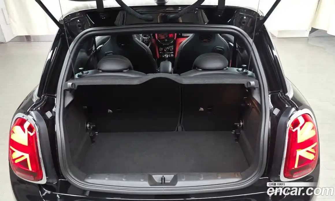 Mini Cooper 2019 2.0 автомат (гидро), фото 22