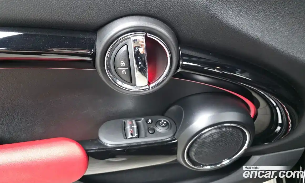 Mini Cooper 2019 2.0 автомат (гидро), фото 27