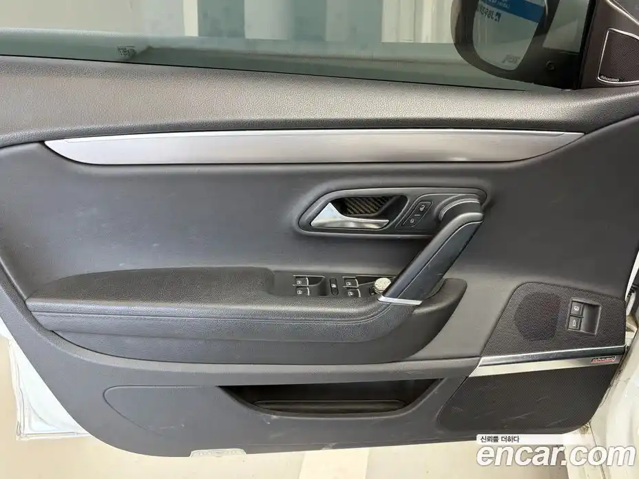 Volkswagen CC 2015 2.0 автомат (гидро), фото 13