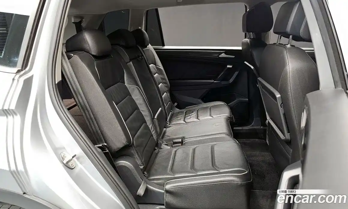 Volkswagen Tiguan 2020 2.0 автомат (гидро), фото 11