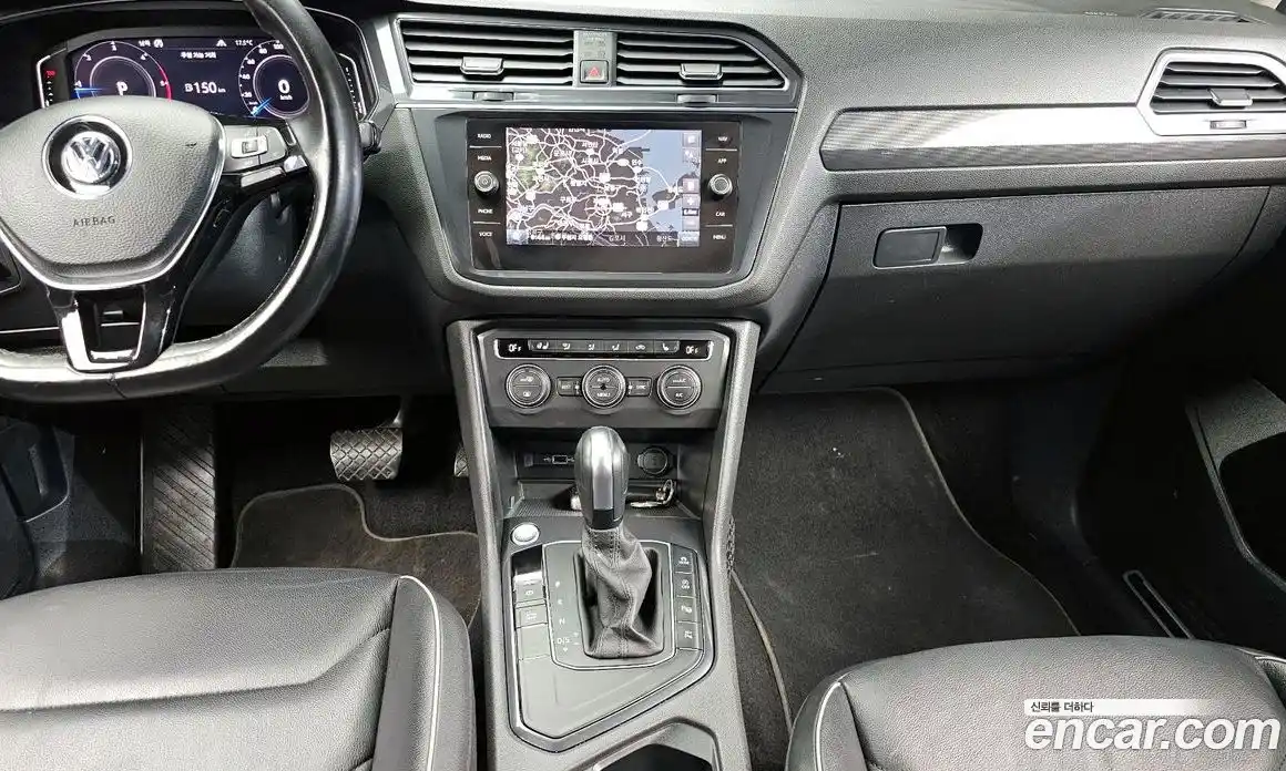 Volkswagen Tiguan 2020 2.0 автомат (гидро), фото 13