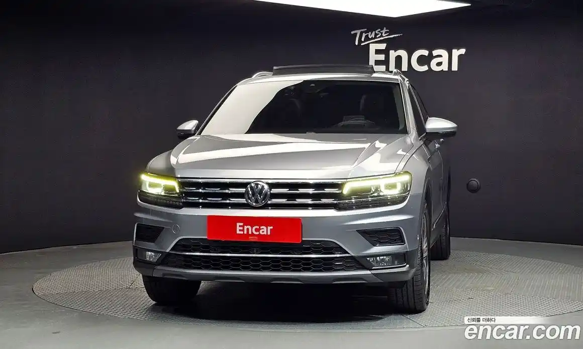 Volkswagen Tiguan 2020 2.0 автомат (гидро), фото 3