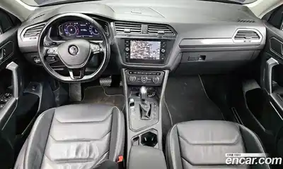 Volkswagen Tiguan 2020 2.0 автомат (гидро), миниатюра 7
