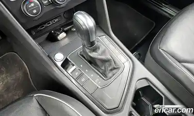 Volkswagen Tiguan 2020 2.0 автомат (гидро), миниатюра 9