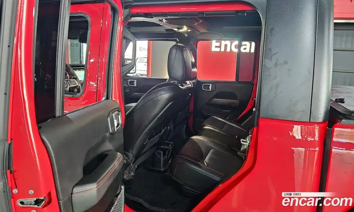 Jeep Gladiator 2021 3.6 автомат (гидро), фото 11